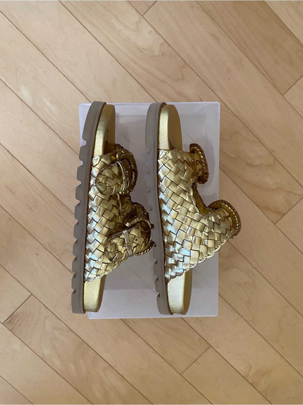 Sam Edelman Leather Tiffanie Metallic Gold Platform Sole Detail - Picture 3 of 7